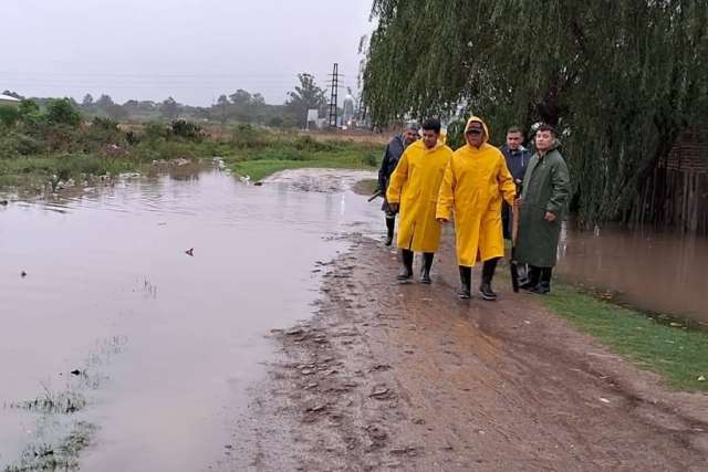 Productores hortícolas denunciaron que el mal estado de los caminos les impide sacar su mercadería,